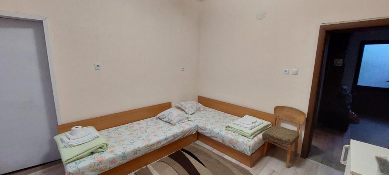 Guest House Kukera 帕维尔巴尼亚 外观 照片