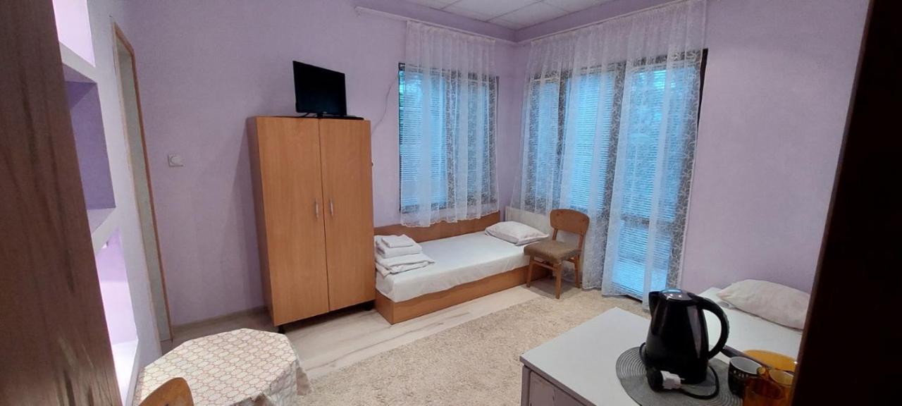 Guest House Kukera 帕维尔巴尼亚 外观 照片